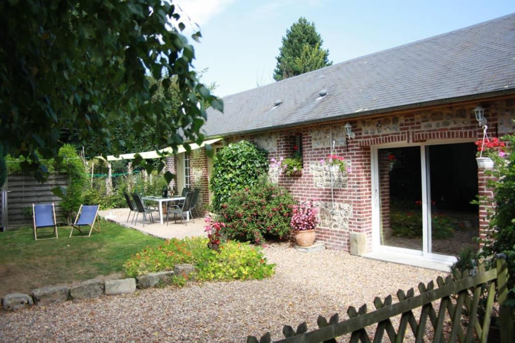 Villa L'Écurie d'Hubert Gerponville Exterior foto
